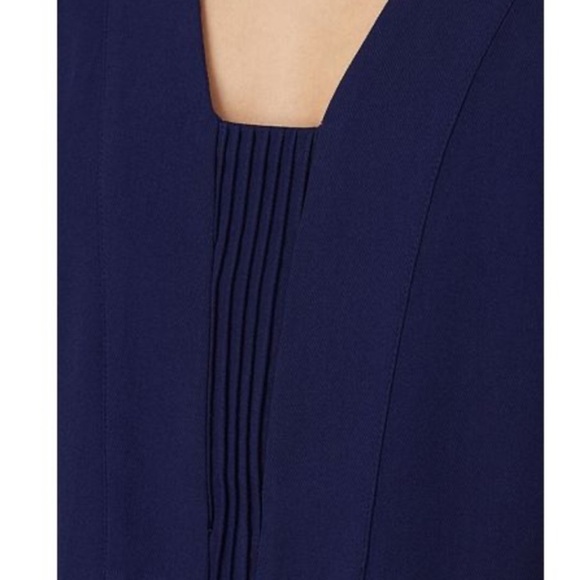 DEREK LAM COLLECTIVE sleeveless pintuck top blue 21822 - Picture 2 of 10